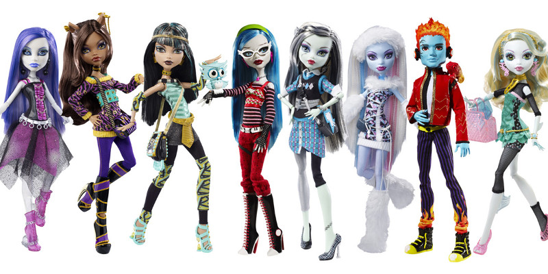 Barbie vs Monster High  Sysy In The City Blog Famille Toulouse